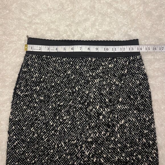 Dolce & Gabbana Tweed Pattern Knee Length Black and White Pencil Skirt Italy - Picture 8 of 9